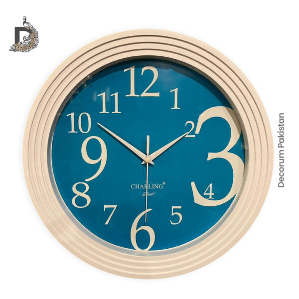 Wall Clock Contrast